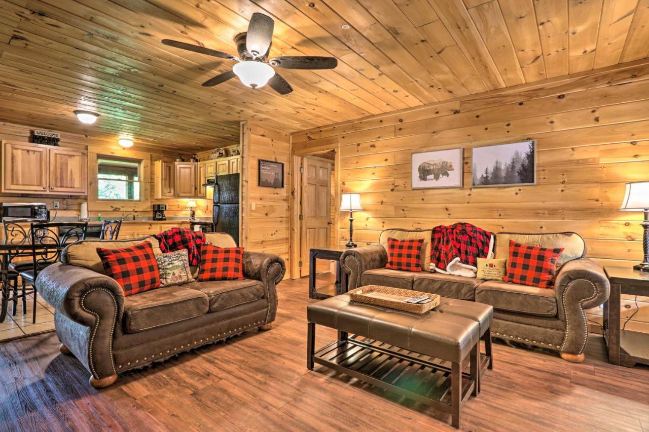 Cabin With Deck And Fireplace Less Than 3 Mi To Dollywood! Pigeon Forge Exterior photo