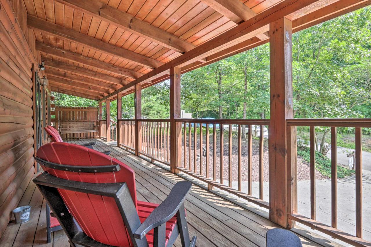 Cabin With Deck And Fireplace Less Than 3 Mi To Dollywood! Pigeon Forge Exterior photo